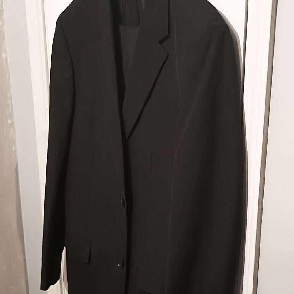 Brand New Louis Martin Dark Gray 2 Piece Suit    38XL